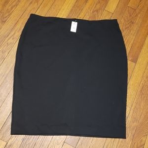 Black pencil skirt